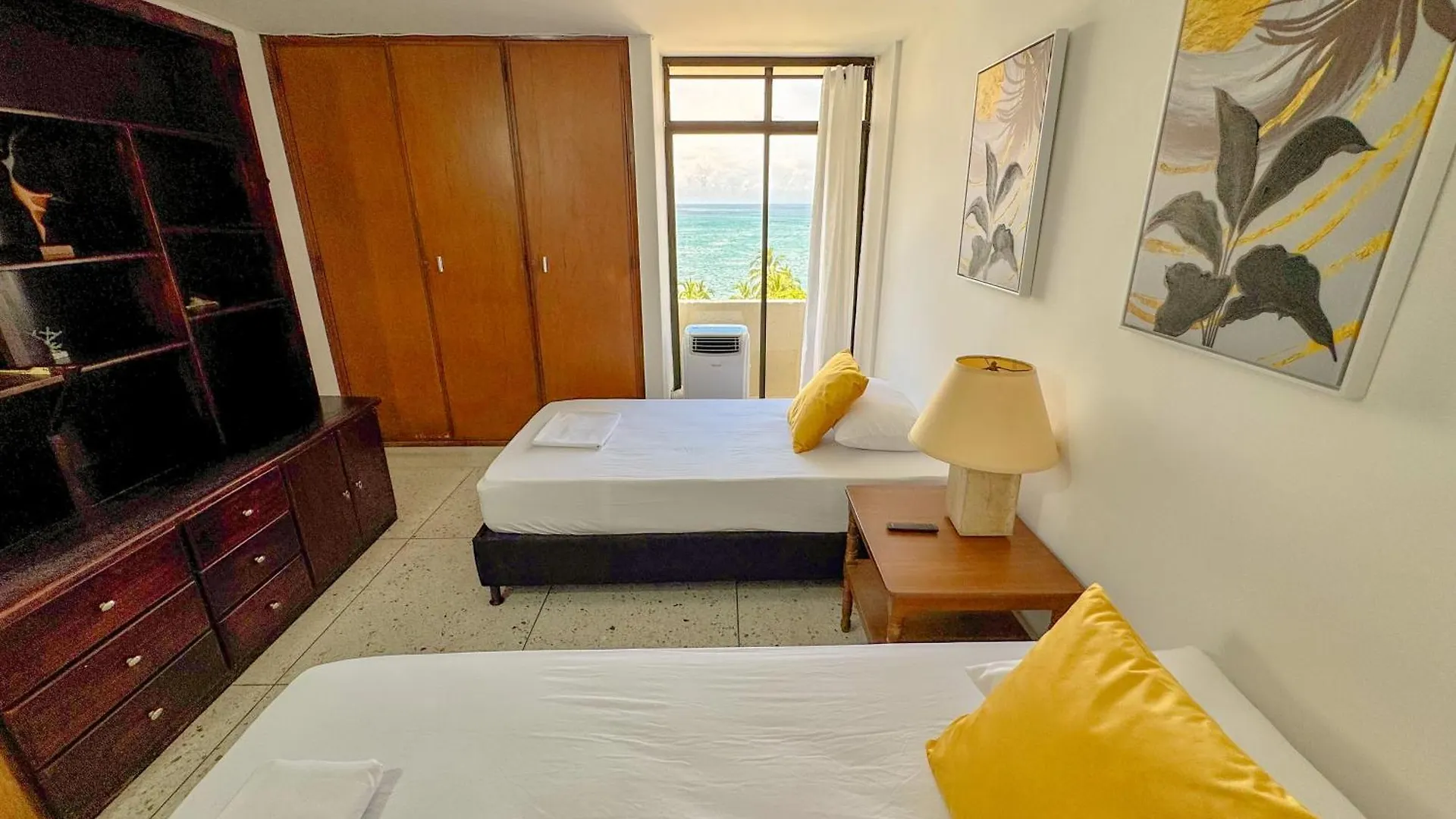 Apartamentos Con Vista Al Mar Rodamar, Bedviajes Santa Marta  Colombia